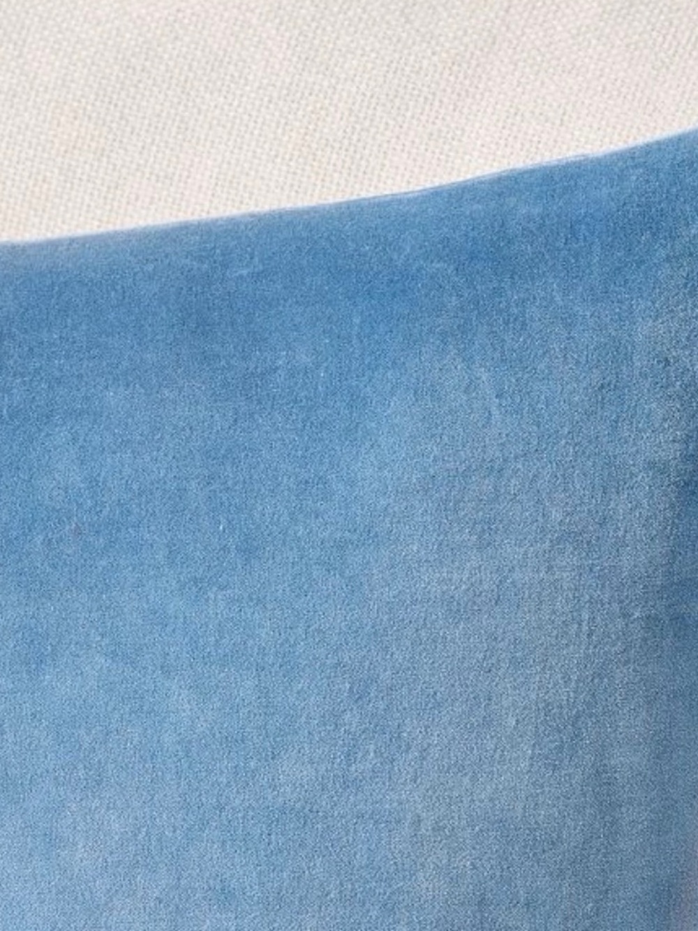 Pottery Barn Icon Velvet Pillow Cover 22x22 Cornflower Blue NWT - Picture 2 of 7